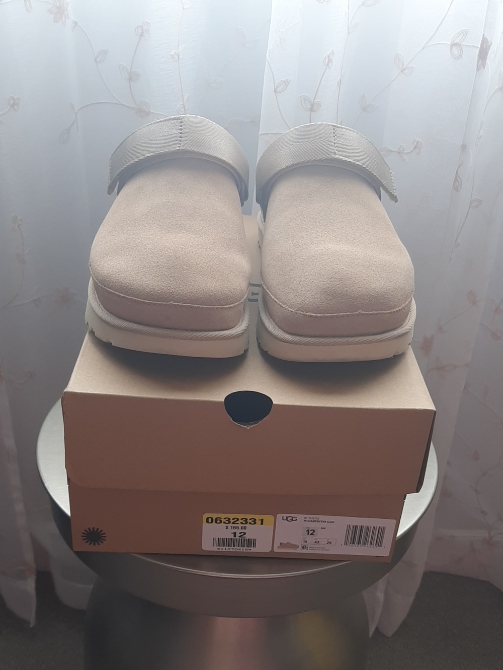 UGG Goldenstar Clog Sz12